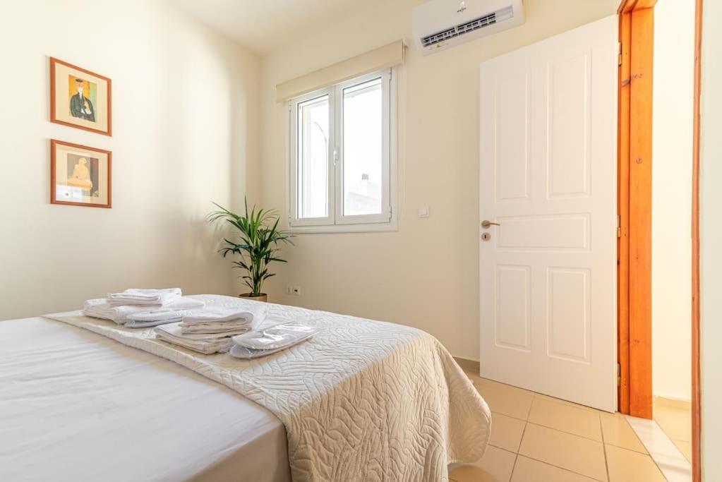 Cozy Apartment In The Heart Of City Center Iraklio Eksteriør bilde